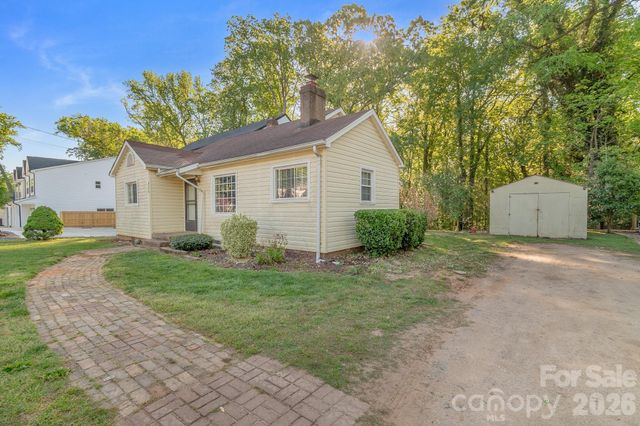 4430 W Tyvola Road, Charlotte, NC 28208