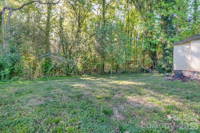 4430 W Tyvola Road, Charlotte, NC 28208