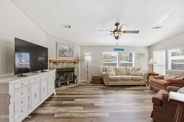 128 JILL Lane, Satsuma, FL 32189