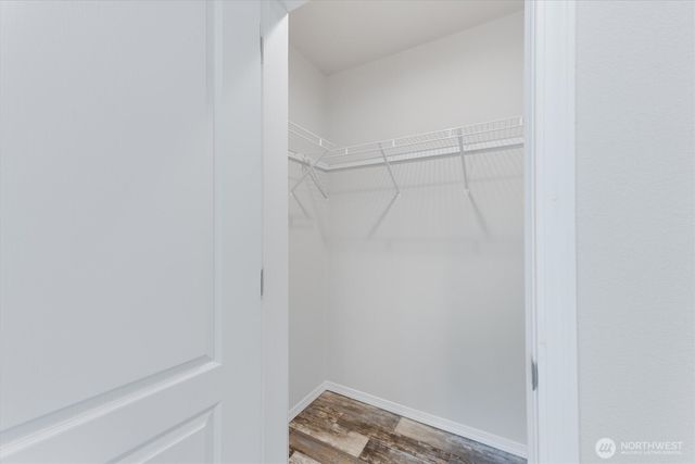 101 Sir Lancelot Drive, Castle Rock, WA 98611