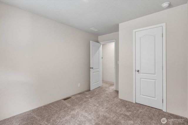 101 Sir Lancelot Drive, Castle Rock, WA 98611