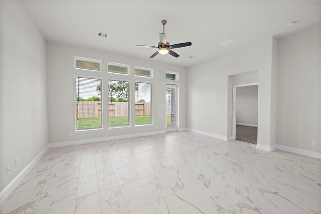 1718 Forest Mist Drive, Houston, TX 77459