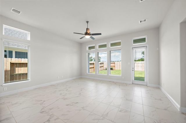 1718 Forest Mist Drive, Houston, TX 77459