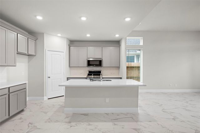 1718 Forest Mist Drive, Houston, TX 77459