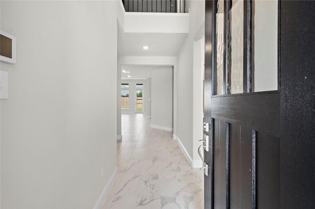 1718 Forest Mist Drive, Houston, TX 77459