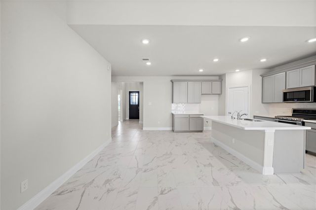 1718 Forest Mist Drive, Houston, TX 77459