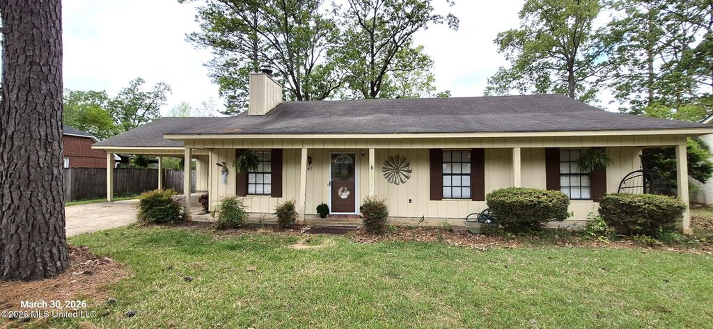 142 Plum Tree Road, Brandon, MS 39047