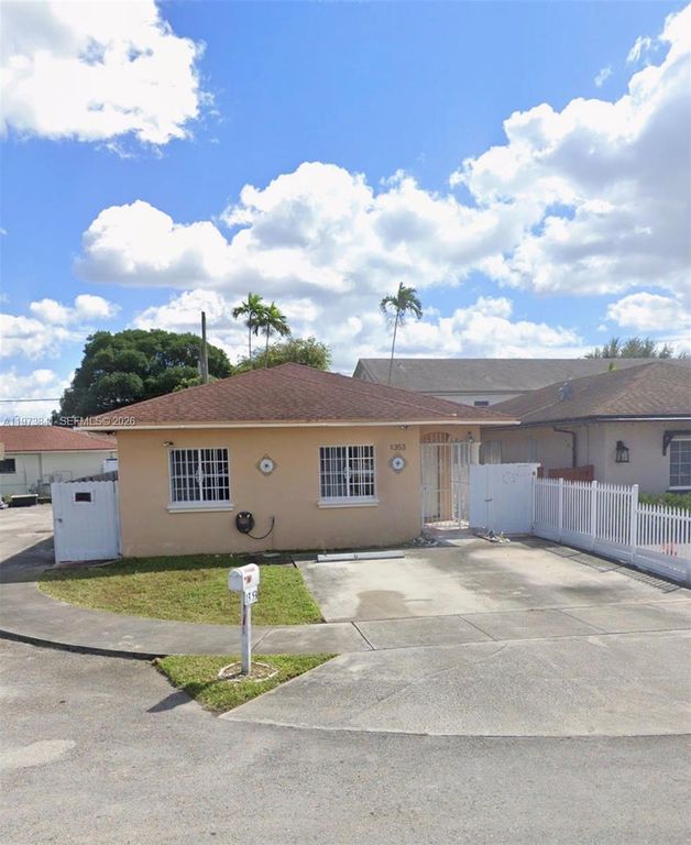 1353 W 30th Street, Hialeah, FL 33012