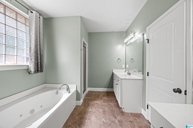 5677 PARK SIDE ROAD, Hoover, AL 35244
