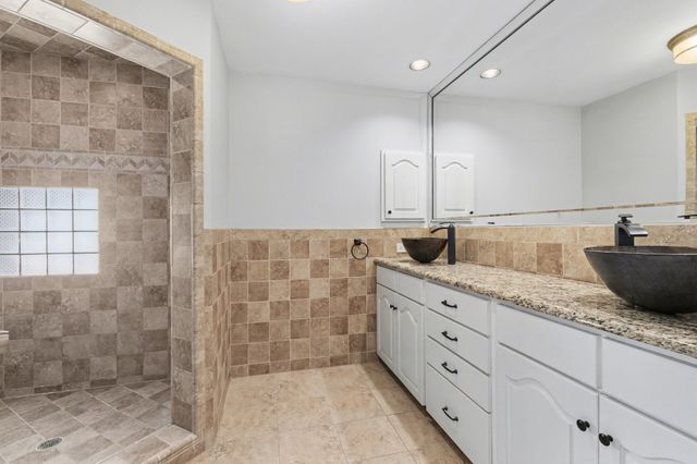 531 Brook Valley Lane, Dallas, TX 75232