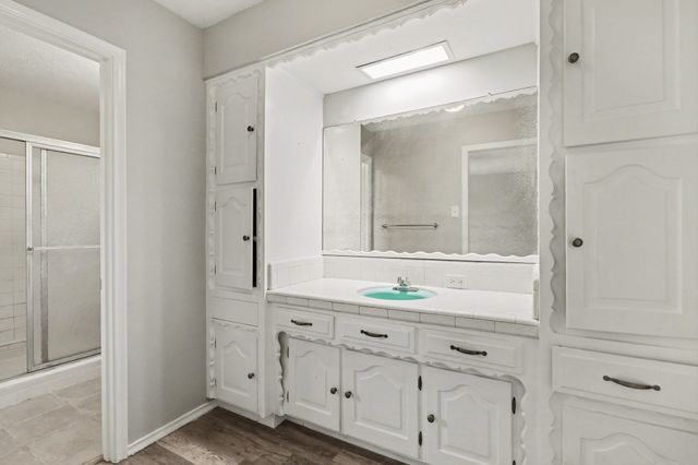 531 Brook Valley Lane, Dallas, TX 75232