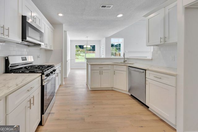 150 Glynnshire Court, Covington, GA 30016