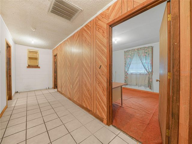 715 S SEMINOLE AVENUE, Fort Meade, FL 33841