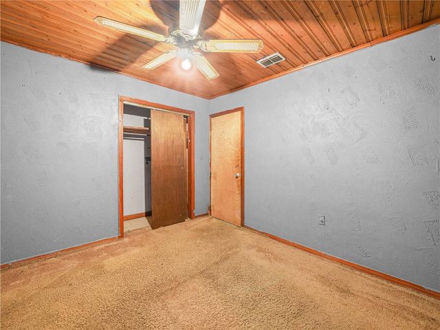 715 S SEMINOLE AVENUE, Fort Meade, FL 33841