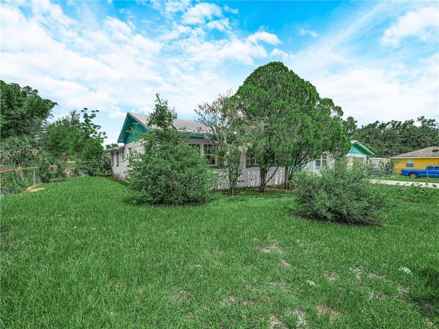 715 S SEMINOLE AVENUE, Fort Meade, FL 33841