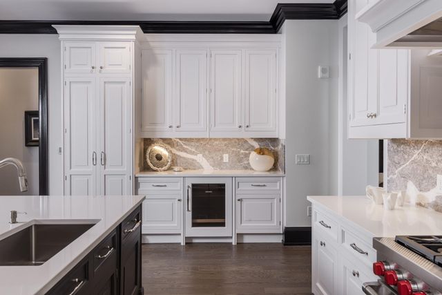 110 Woodmont Blvd N304, Nashville, TN 37205