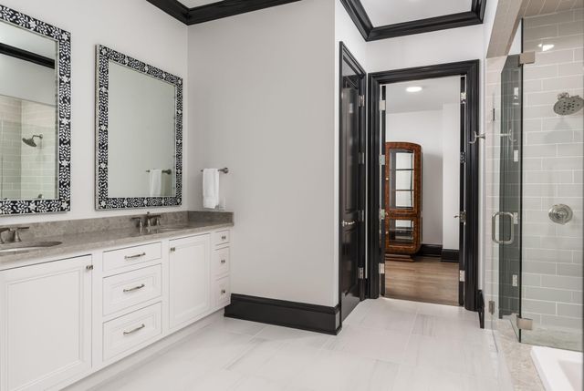 110 Woodmont Blvd N304, Nashville, TN 37205