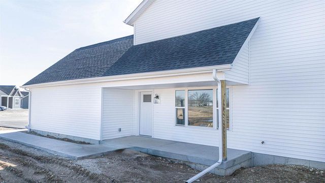 1802-1804 W Kyle Circle, Beloit, WI 53511