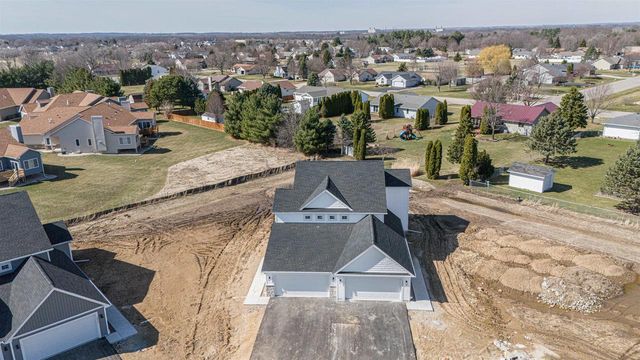 1802-1804 W Kyle Circle, Beloit, WI 53511