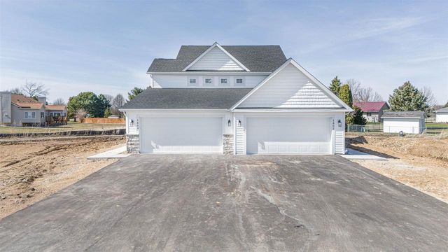 1802-1804 W Kyle Circle, Beloit, WI 53511