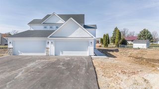 1802-1804 W Kyle Circle, Beloit, WI 53511