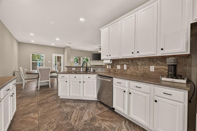 3404 Cortona Lane, Friendswood, TX 77546