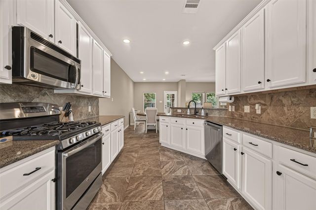 3404 Cortona Lane, Friendswood, TX 77546
