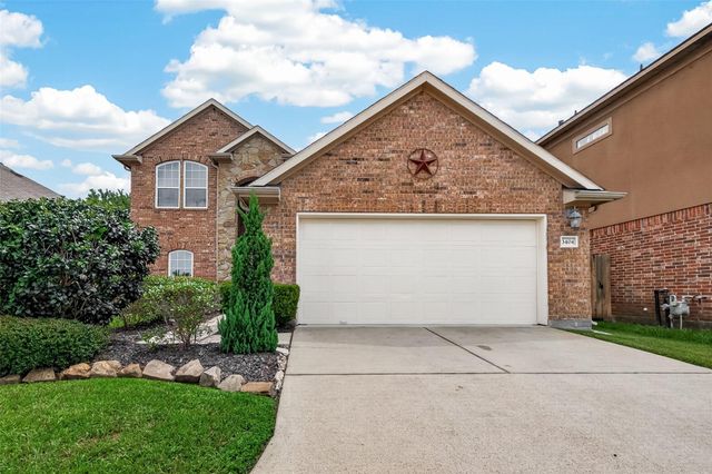 3404 Cortona Lane, Friendswood, TX 77546