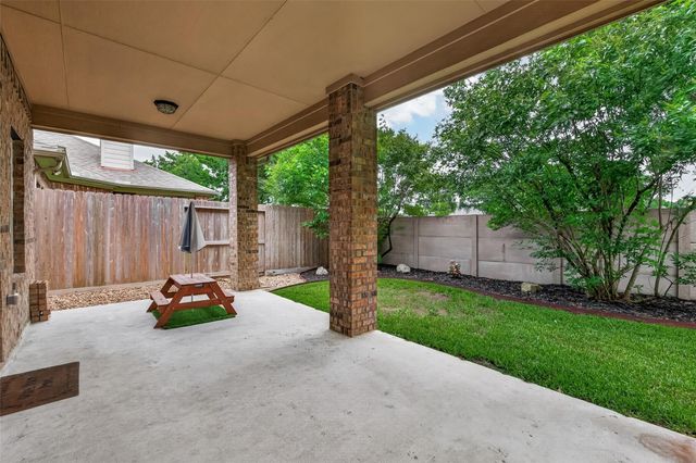 3404 Cortona Lane, Friendswood, TX 77546