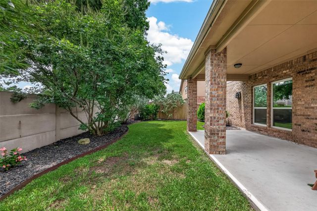 3404 Cortona Lane, Friendswood, TX 77546