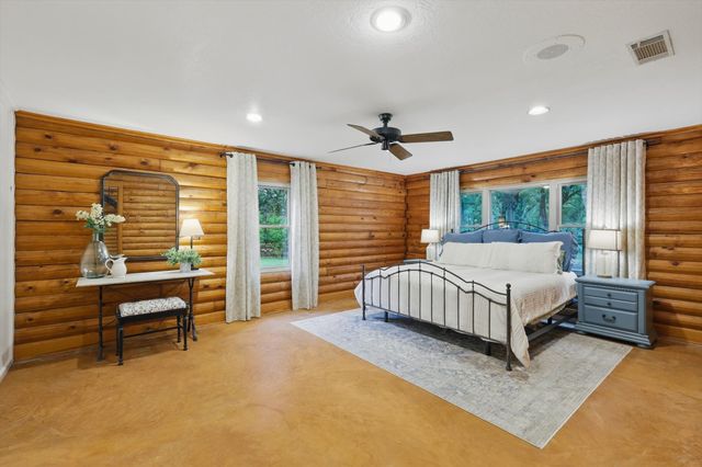 127 Pleasant Valley Lane, Weatherford, TX 76087