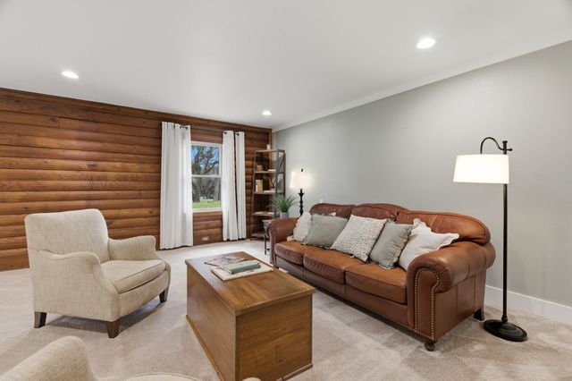 127 Pleasant Valley Lane, Weatherford, TX 76087