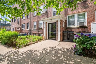 8640 123rd Street, Richmond Hill, NY 11418