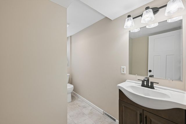 923 123rd Lane NW, Coon Rapids, MN 55448