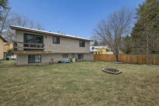 923 123rd Lane NW, Coon Rapids, MN 55448