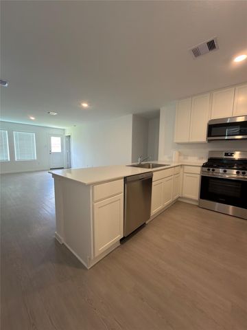 1515 Golden Iris Drive, Crosby, TX 77532