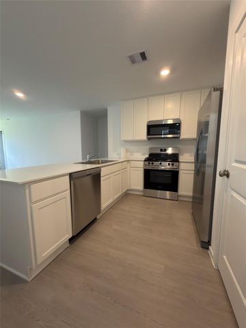 1515 Golden Iris Drive, Crosby, TX 77532