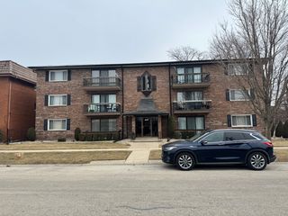 10851 S Keating Avenue 1B, Oak Lawn, IL 60453