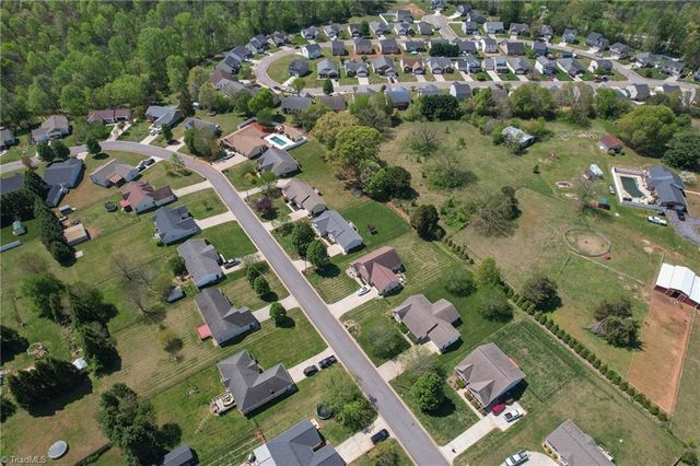 1478 Farmington Hills Drive, Conover, NC 28613