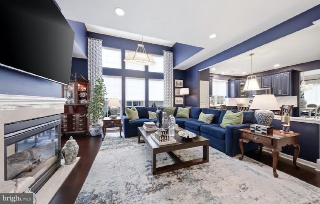 37 ALEXANDER DR, Hammonton, NJ 08037