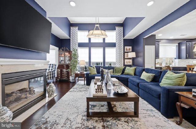 37 ALEXANDER DR, Hammonton, NJ 08037