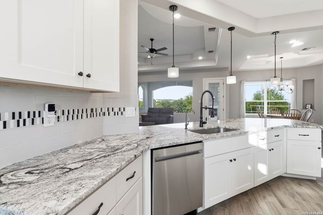 136 VISTA VIEW PL, Spring Branch, TX 78070