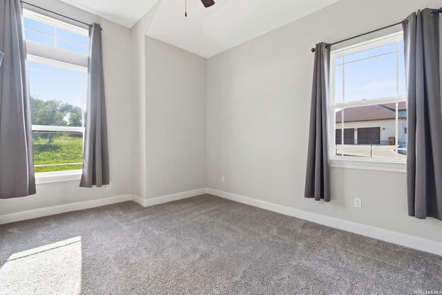 136 VISTA VIEW PL, Spring Branch, TX 78070