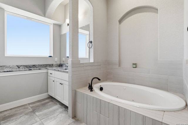 136 VISTA VIEW PL, Spring Branch, TX 78070