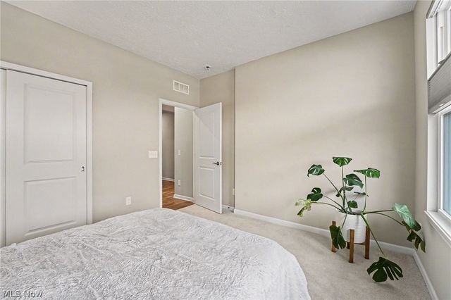 33319 Midship Drive, Avon Lake, OH 44012