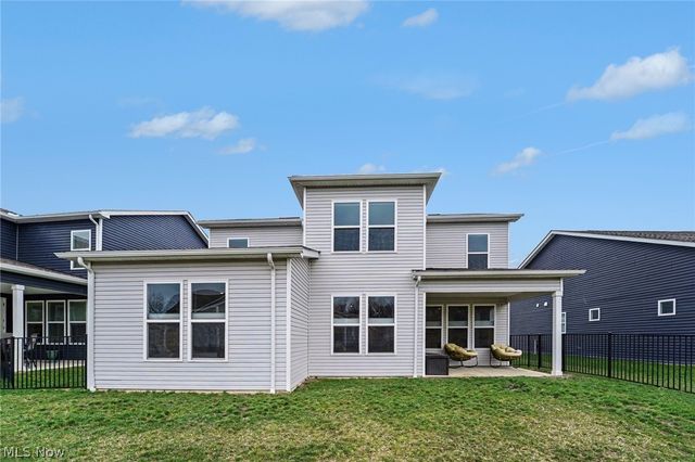 33319 Midship Drive, Avon Lake, OH 44012