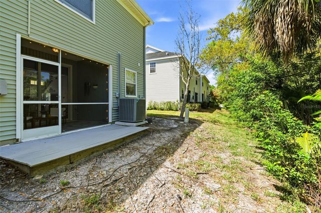 12316 COUNTRY WHITE CIRCLE, Tampa, FL 33635