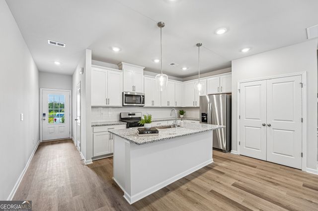 7844 Marie Way, Fairburn, GA 30213