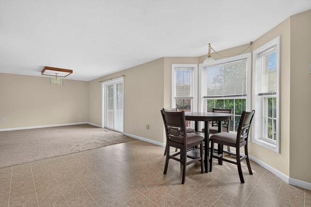 199 Heathrow, Manchester, NH 03104