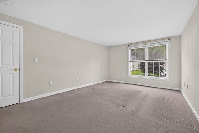 199 Heathrow, Manchester, NH 03104